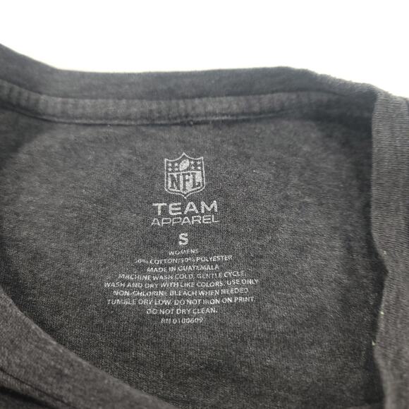 NFL Team Apparel Denver Broncos Casual Short Graphic Shirt Womens Size S Gray - Picture 3 of 9